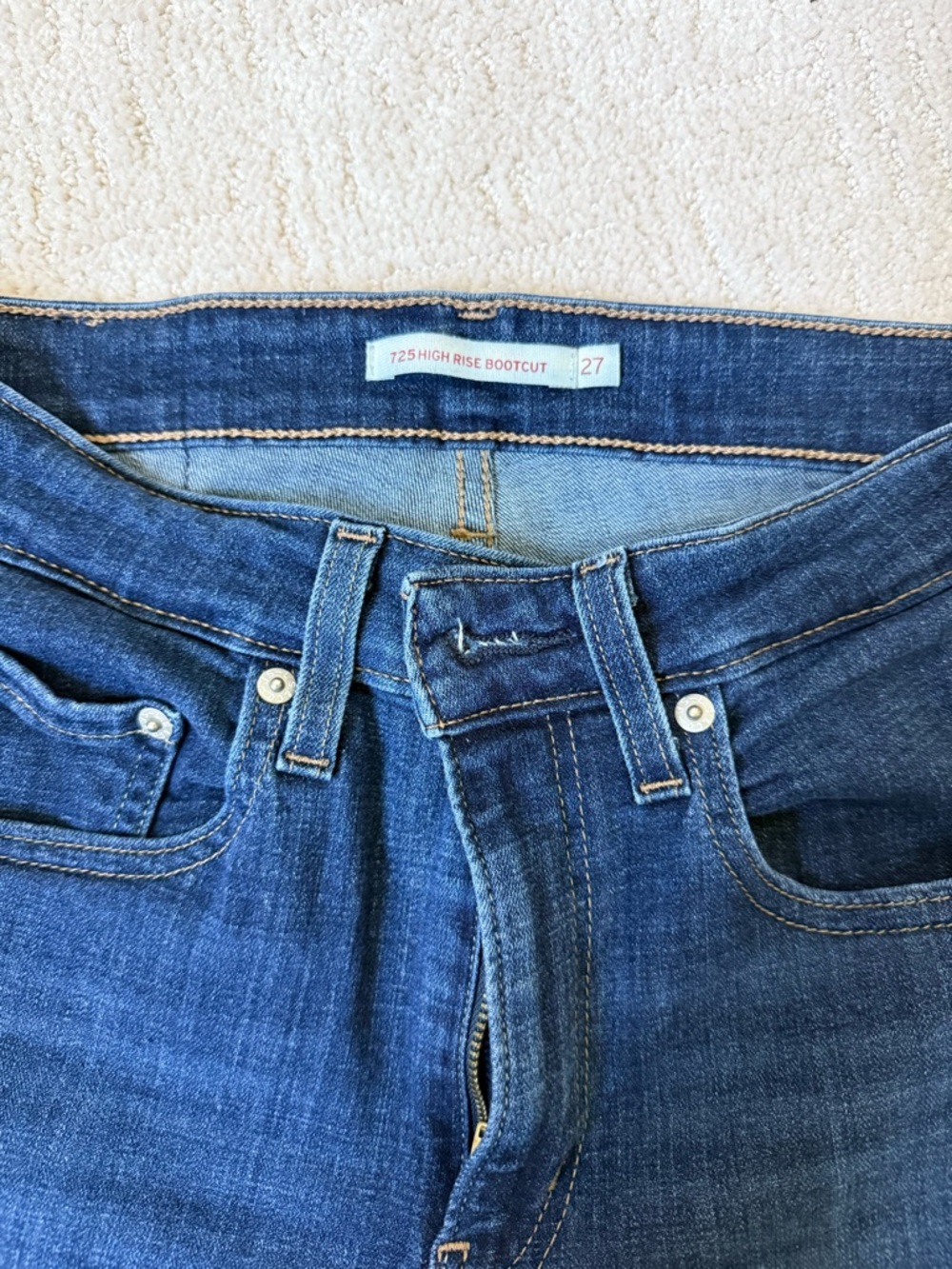 Levi’s High Rise Bootcut Jean - Picture 3 of 4